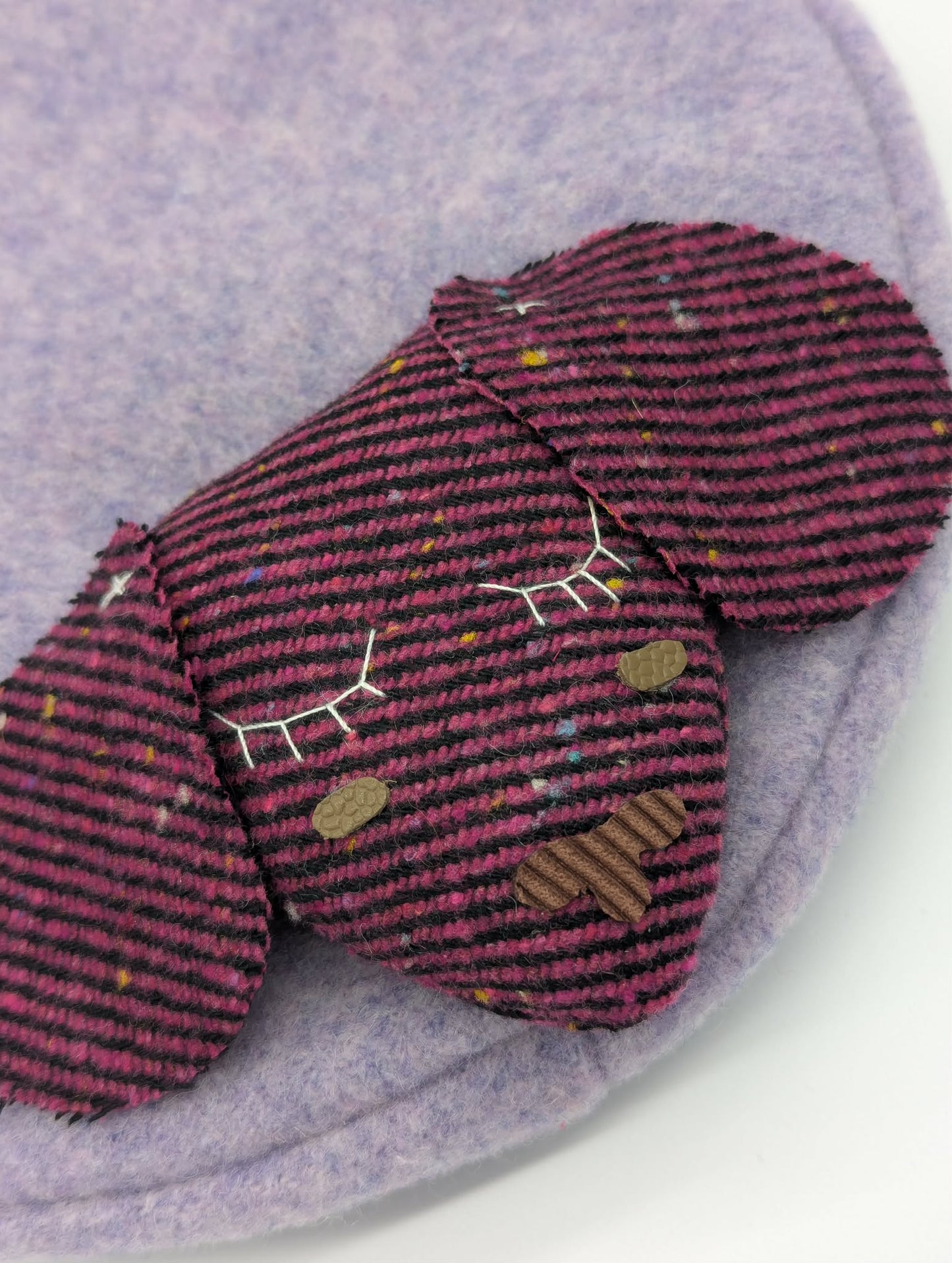 BÉRET PELUCHE PURPLE RAIN DOGGY