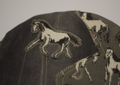 BÉRET PATCHWORK WILD HORSES
