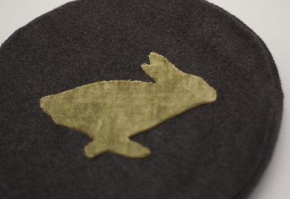 BÉRET PATCHWORK GREY RABBIT