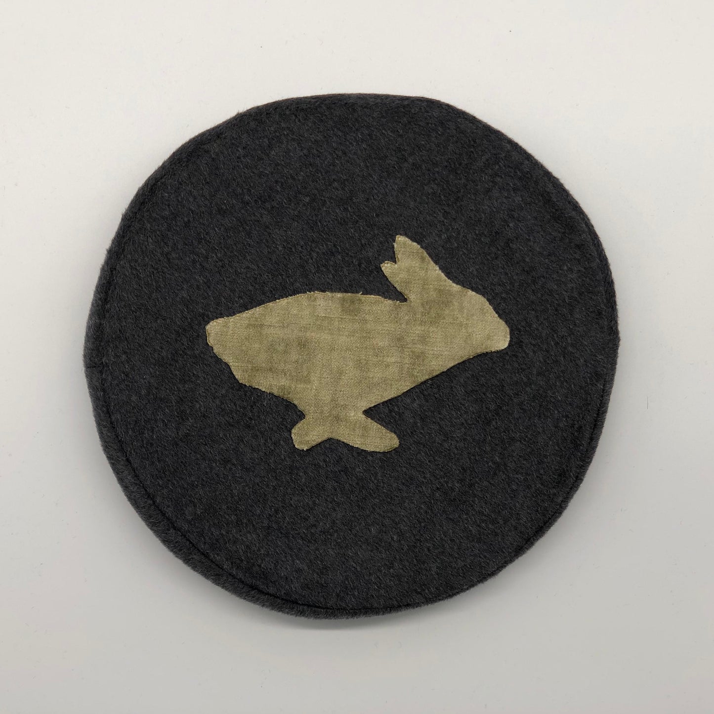 BÉRET PATCHWORK GREY RABBIT