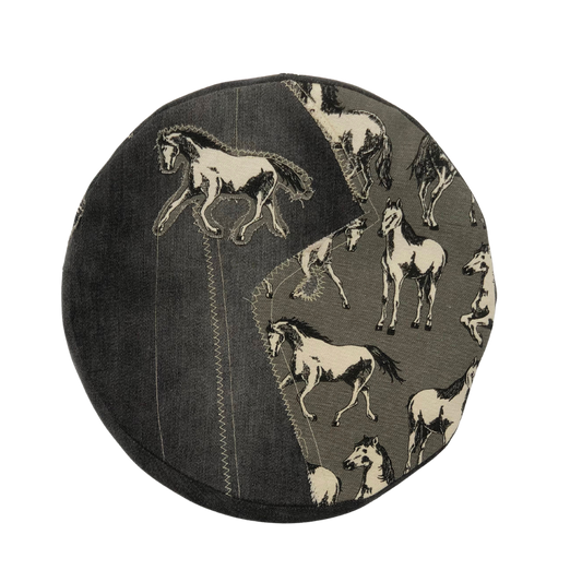 BÉRET PATCHWORK WILD HORSES