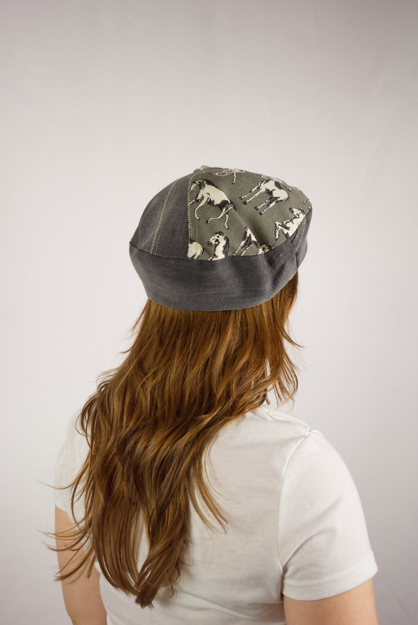 BÉRET PATCHWORK WILD HORSES