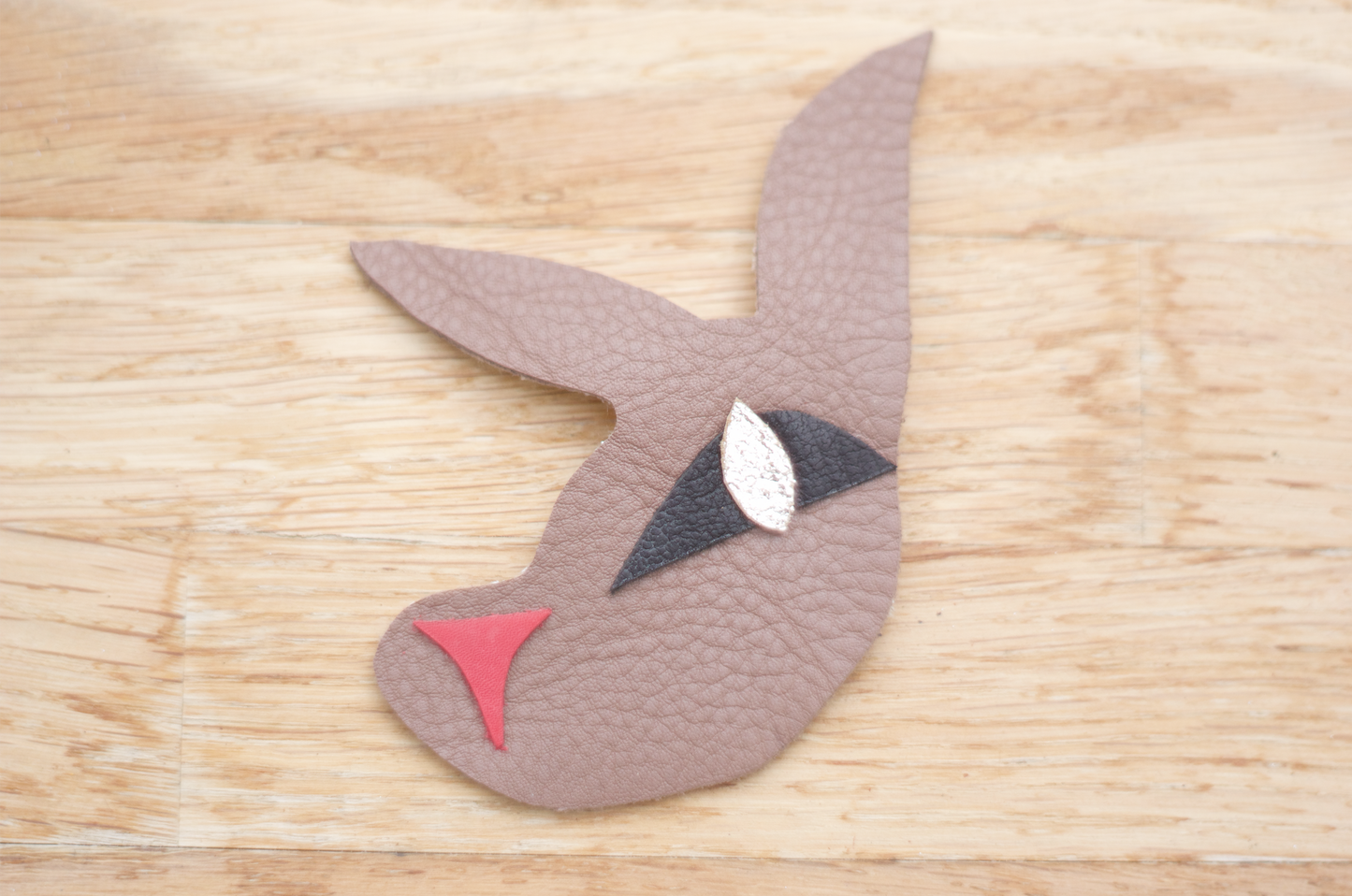 BROCHE LAPIN